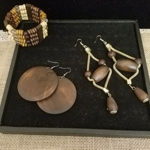 So Pretty - Set of 2 earrings and 1 bracelet
